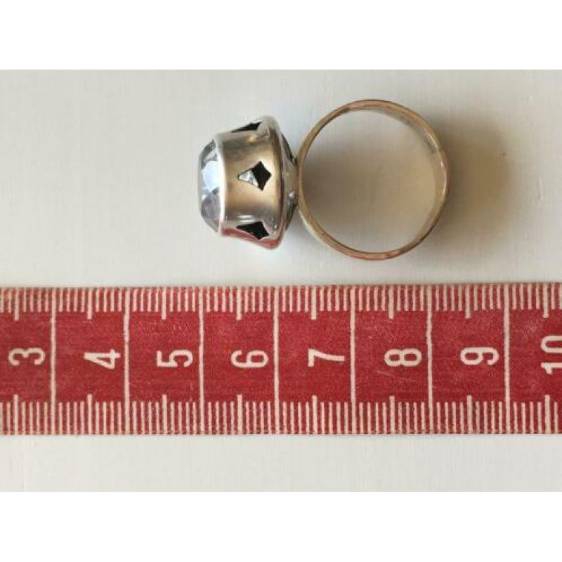 830 zilveren Finland ring met bergkristal..maat 18.5
