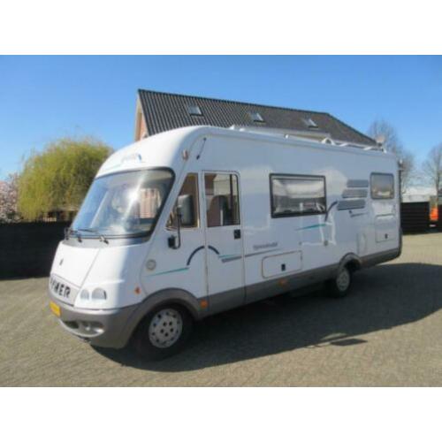Hymer B644 camper