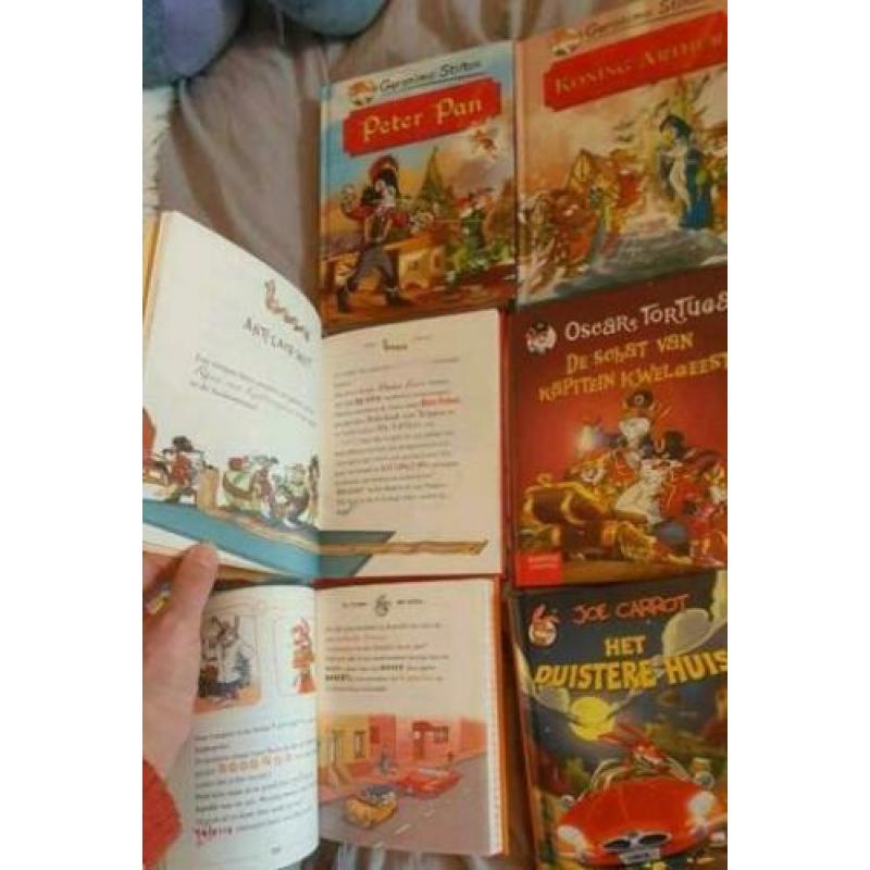 Als nieuw 8 hardcover boeken van Geronimo stilton Joe carro
