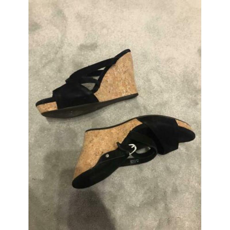 Ugg sleehak sandalen maat 37