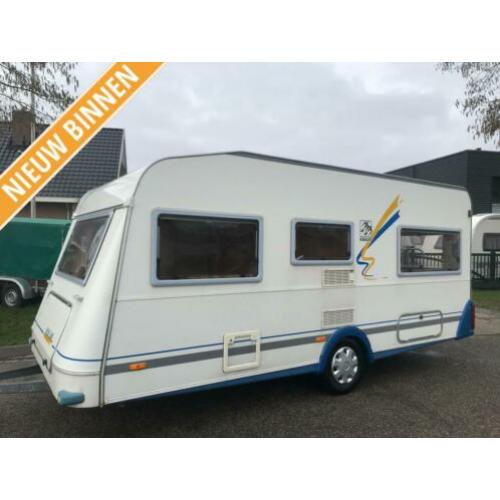 Knaus 450 TF FRANS BED LUIFEL EN VOORTENT ALS NIEUW € 5995
