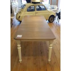 Uitschuiftafel Villa met inlegbladen
