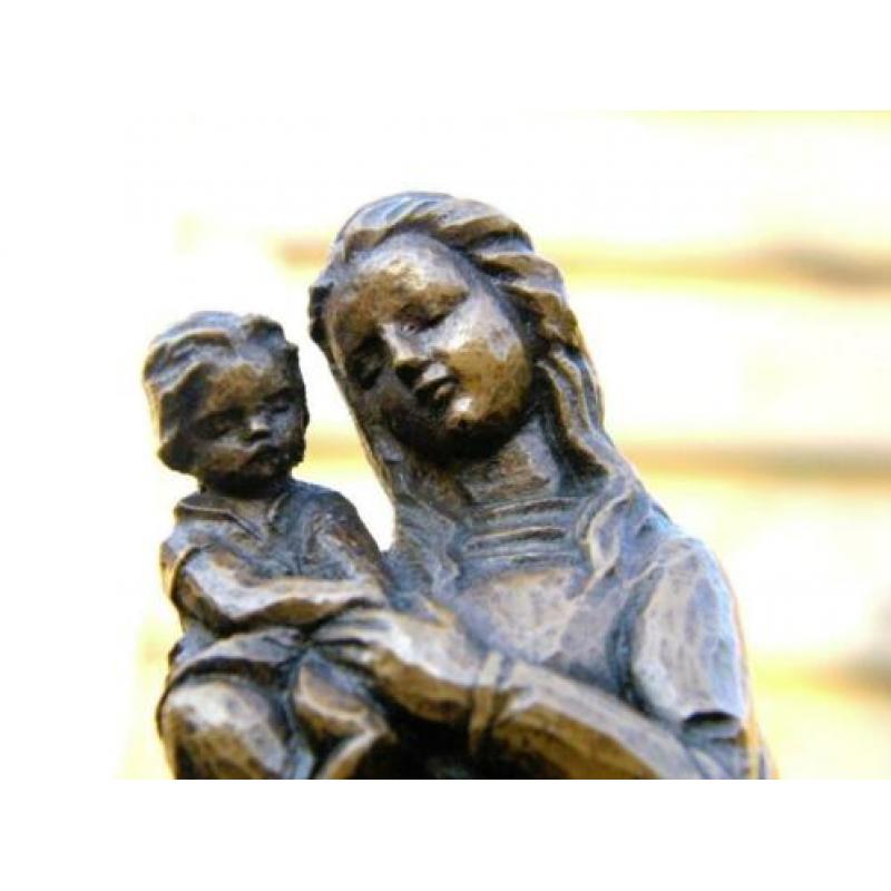 Maria met kind / Madonna / Miniatuur / 15 centimeter