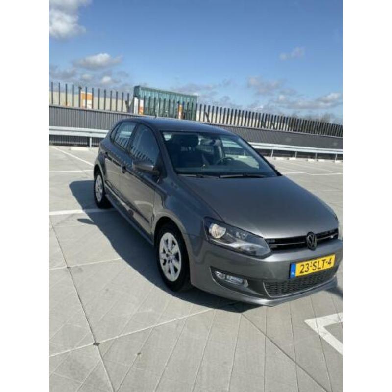 Volkswagen Polo 1.2 5deur 2011 Grijs