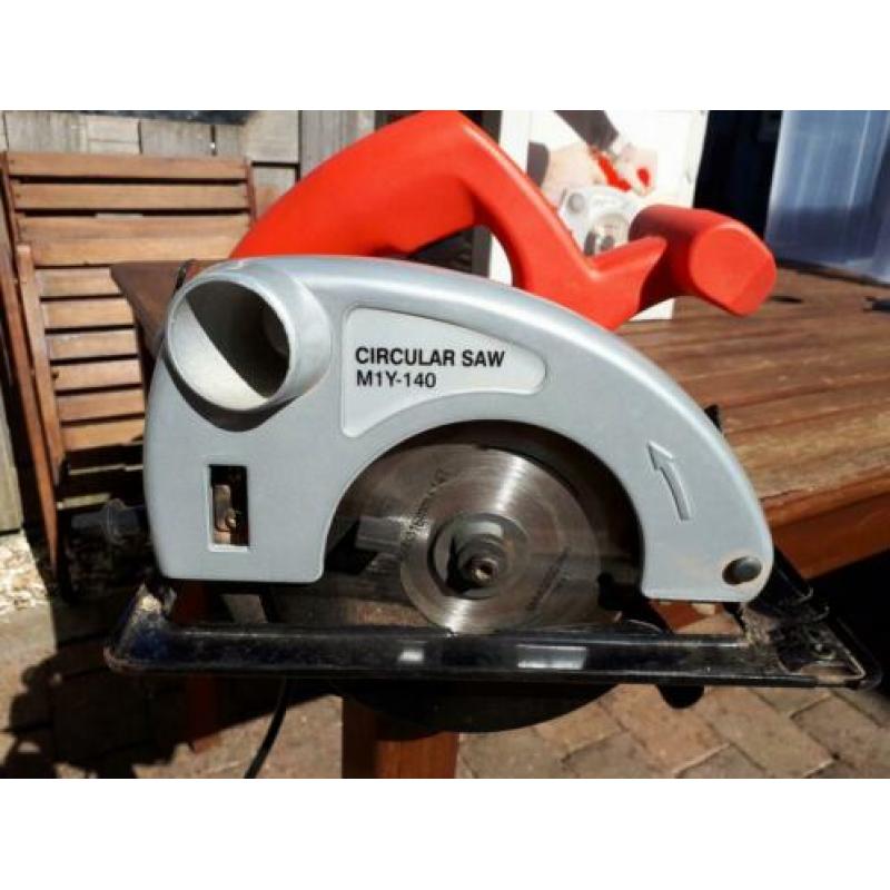 Zgan hand cirkelzaag KBM 900w 140mm