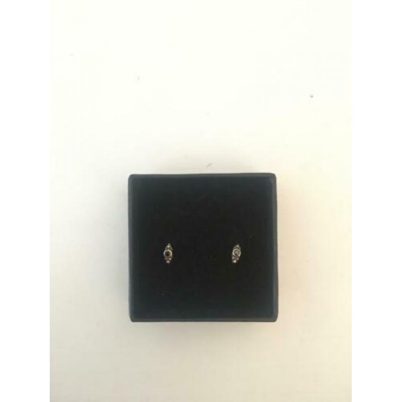 Anna + Nina “Bindi Dot Stud Silver”