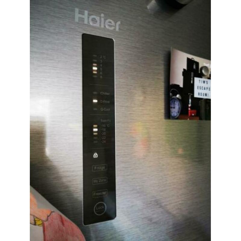 Haier koelvriescombinatie 1 jaar oud.