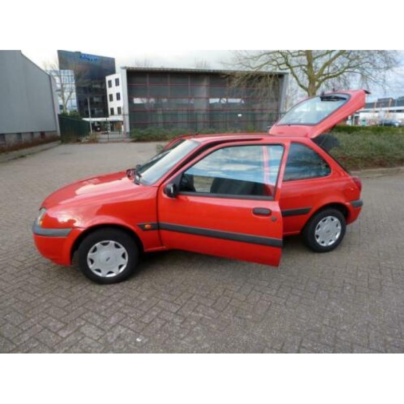 Ford Fiesta 1.3 I 3DR 2001 Rood*APK5-2021*STUURBEKRACHTIGING