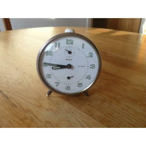 Retro vintage wekker met alarm