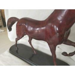 Prachtig GROOT bronzen paard op marmeren sokkel Z