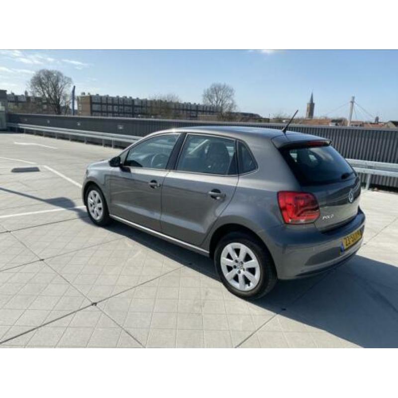 Volkswagen Polo 1.2 5deur 2011 Grijs
