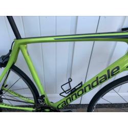 Cannondale Synapse Ultegra R8000 vol carbon