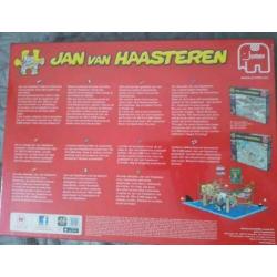 Nieuwe Jan van Haasteren puzzel At the beach / Op het strand