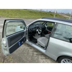 VW Lupo 3L handgeschakeld 1.2TDI met veel extra’s!
