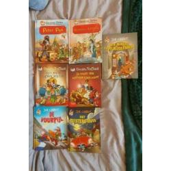 Als nieuw 8 hardcover boeken van Geronimo stilton Joe carro