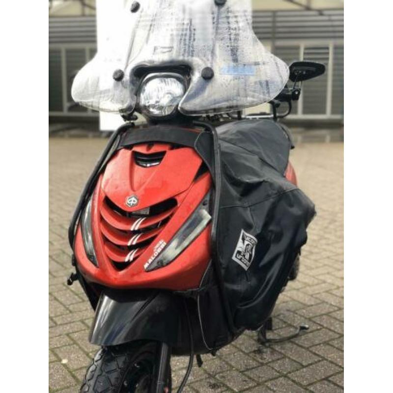 Zip iget 4t 3v| 2e eigenaar | *Mat rood* | Full option |