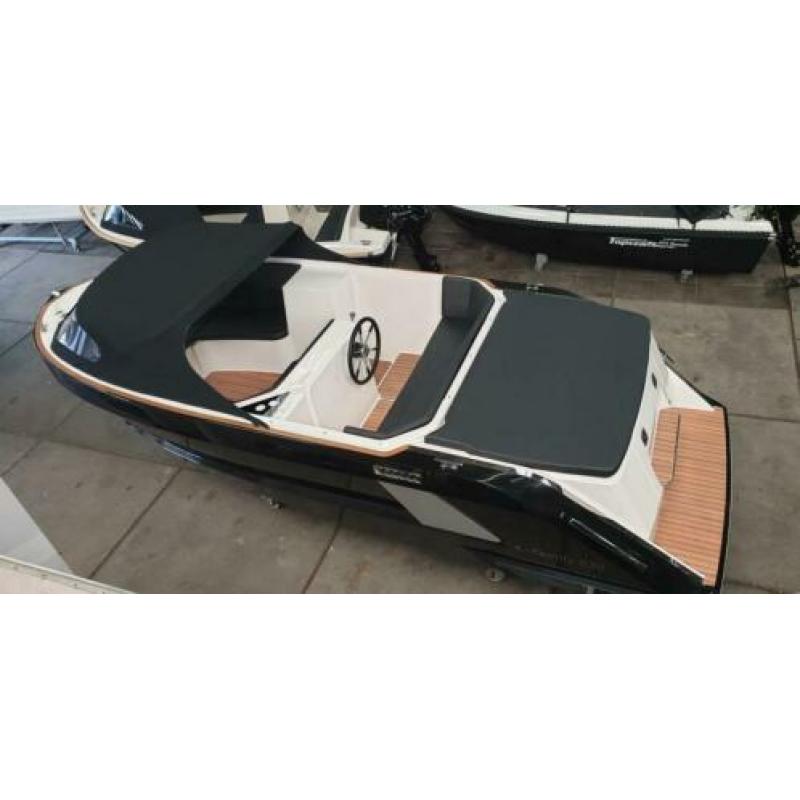 NIEUW! 4 Family 630 Tender met 30pk +extra’s! ACTIEPRIJS!!