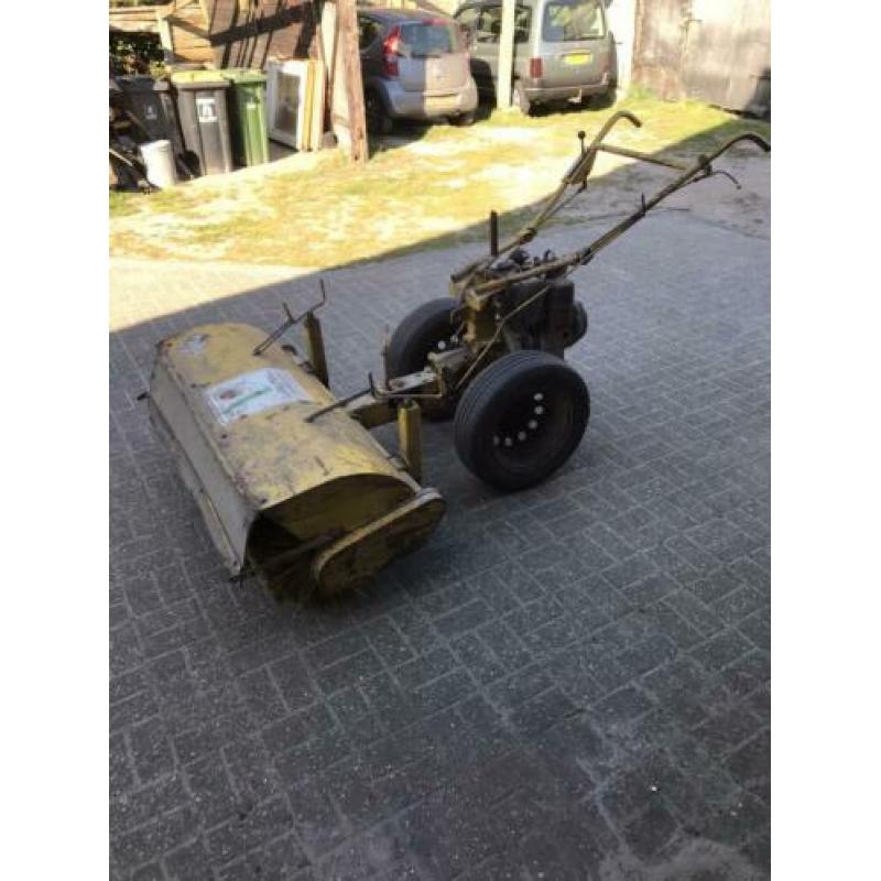 Veegmachine 1.30 cm breed onkruidborstel