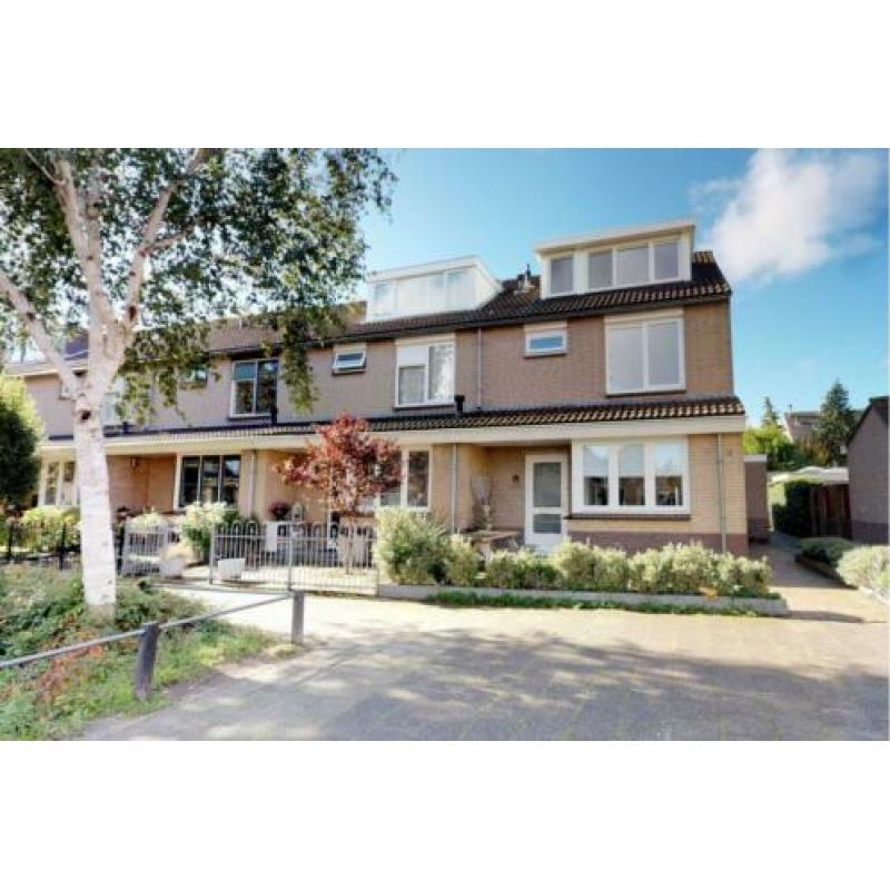 Koopwoning: Sandenburg 50, Heemskerk