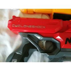 Nerf geweren vagabond en nerf mega