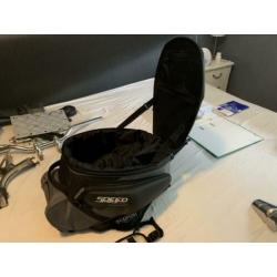 Triumph Speed Triple tanktas