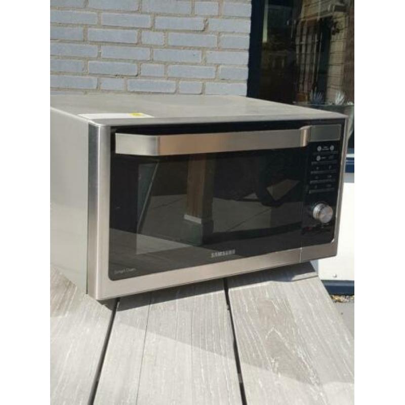Samsung Combimagnetron in prima conditie.