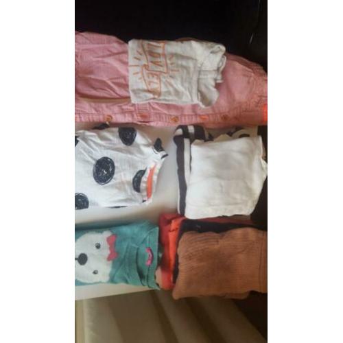 Pakketje babykleding, mt 80