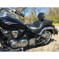 Kawasaki VN 900 Vulcan Classic vol met accessoires