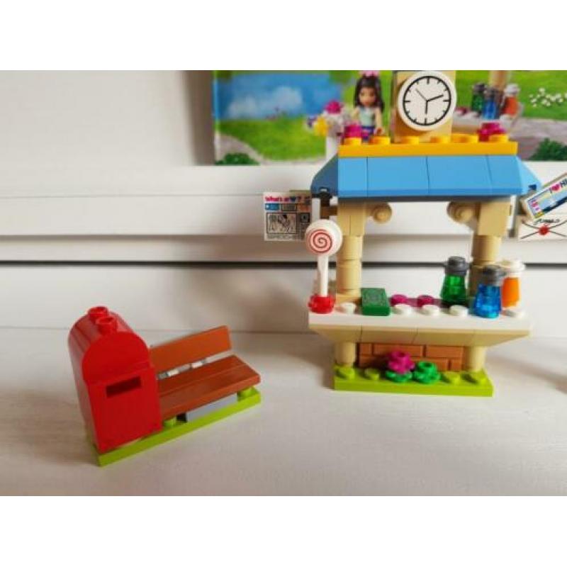 Lego Friends 41098 Emma's Toeristenkiosk Compleet izgs