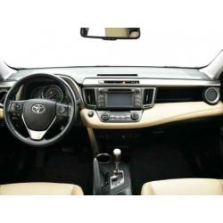 Toyota RAV4 2.0 Executive Business 4WD Aut. | Leder | Navi