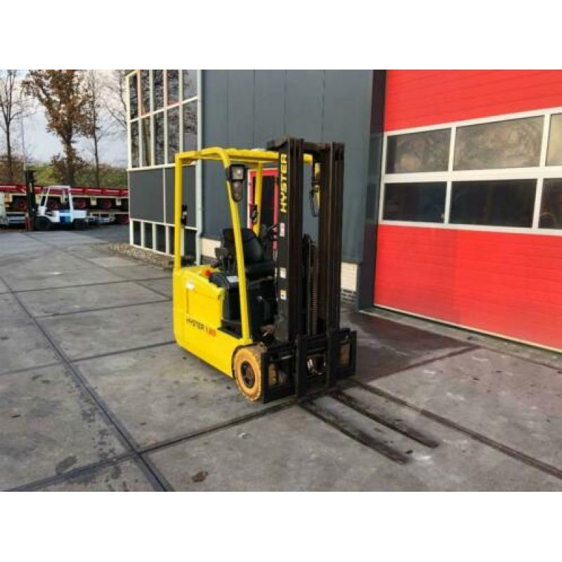 Hyster J 1.80 XMT Triplo Freelift heftruck (bj 2006)