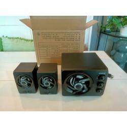 Pc speakers