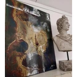 Materie met inprint met gips beeld op sokkel