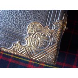 antieke Engelse familie bijbel uit Wales........-Trinketbox-