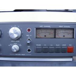 B77mk2 Revox 19/9,5 cm. Half spoor en volledig gereviseerd
