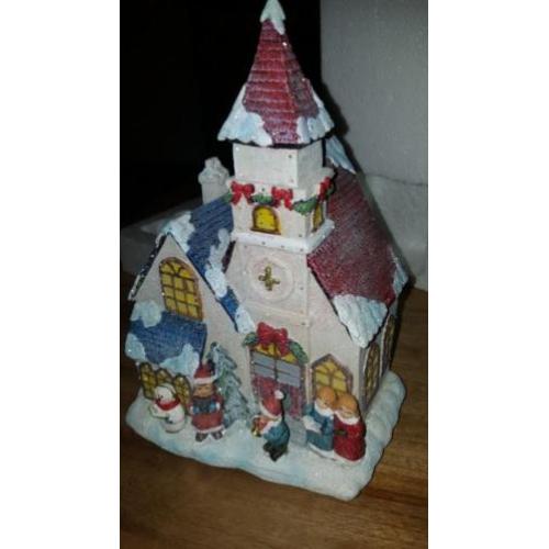 Kersthuisje kerk met glitters