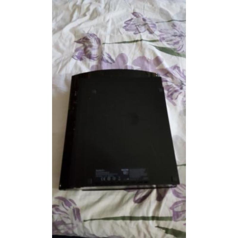 2 complete behuizingen voor de ps3 ( lege behuizingen)