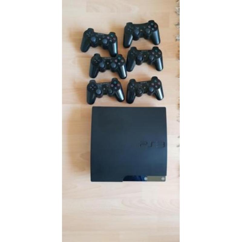 PS3 Slimline 1TB + 5 Controller met 36 orginele Top game
