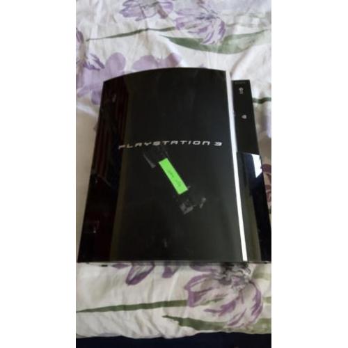 2 complete behuizingen voor de ps3 ( lege behuizingen)