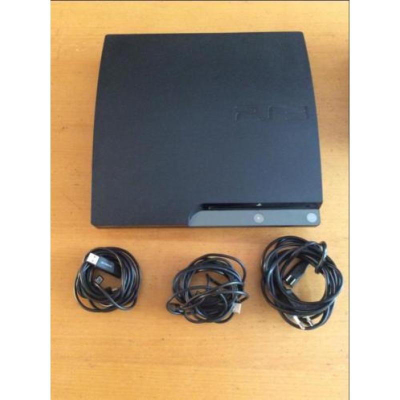 Playstation 3 + 4 controllers + 6 spellen