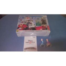 Wii Disney Onfinity pakket in doos met 5 figuren