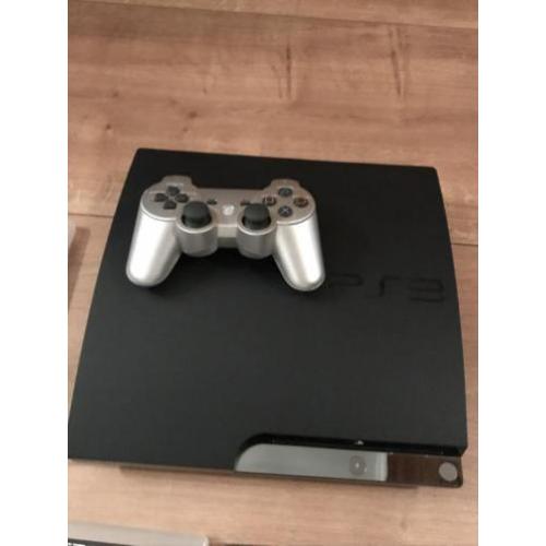 PlayStation 3 slim met 16 games!