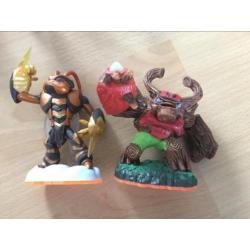 Wii Skylander portal + 12 poppetjes