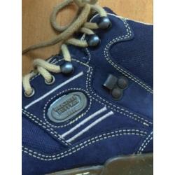 Bufflox bergschoenen mt 35 nieuw