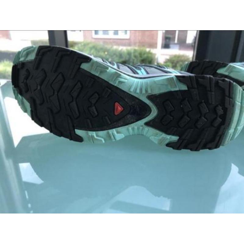 Salomon wandel/sport schoenen lichtgewicht mt39 nieuwstaat!
