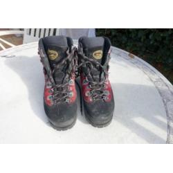 Meindl bergschoenen Air Revolution, maat 10 (44,5).