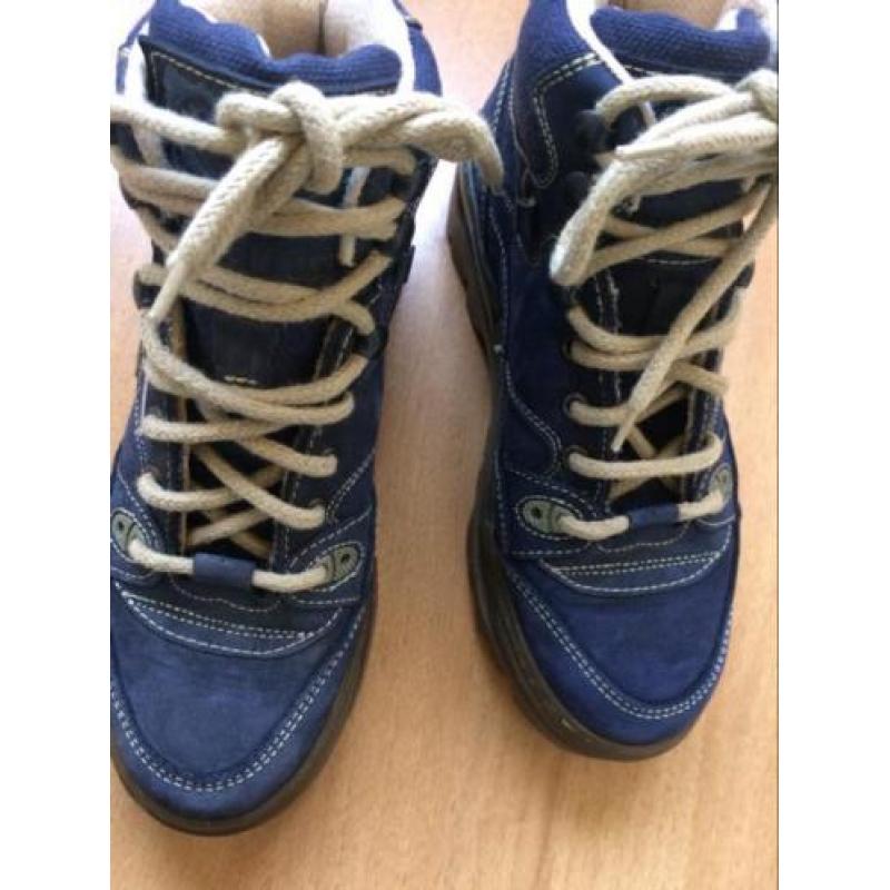 Bufflox bergschoenen mt 35 nieuw