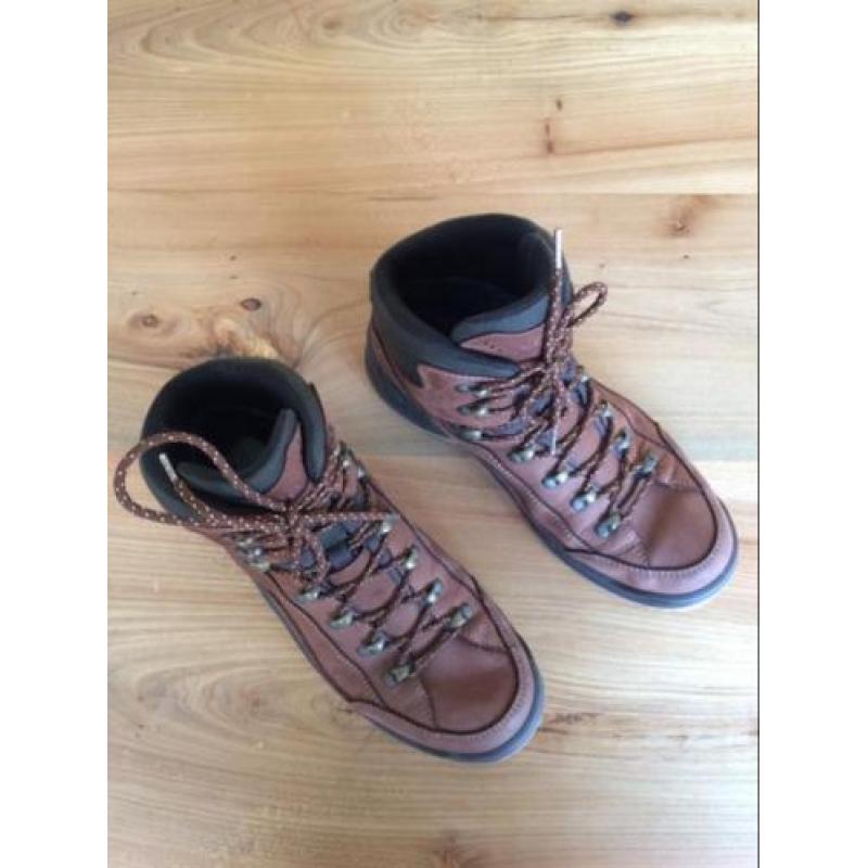 Lowa renegade maat 42 (m)